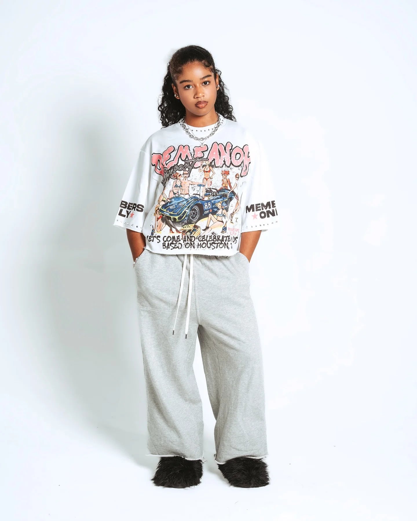 Harajuku Klein Stone Embroidery Crop Tee